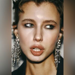 NWT Zara SOLD OUT Waterfall Earrings